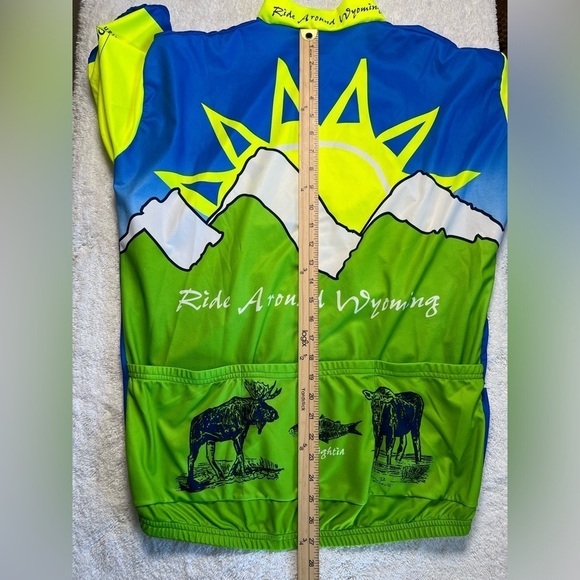 VOmax Men’s Cycling Shirt-Size: XL-100% Polyester-7” Front Zipper-Pre-Owned - Picture 8 of 9